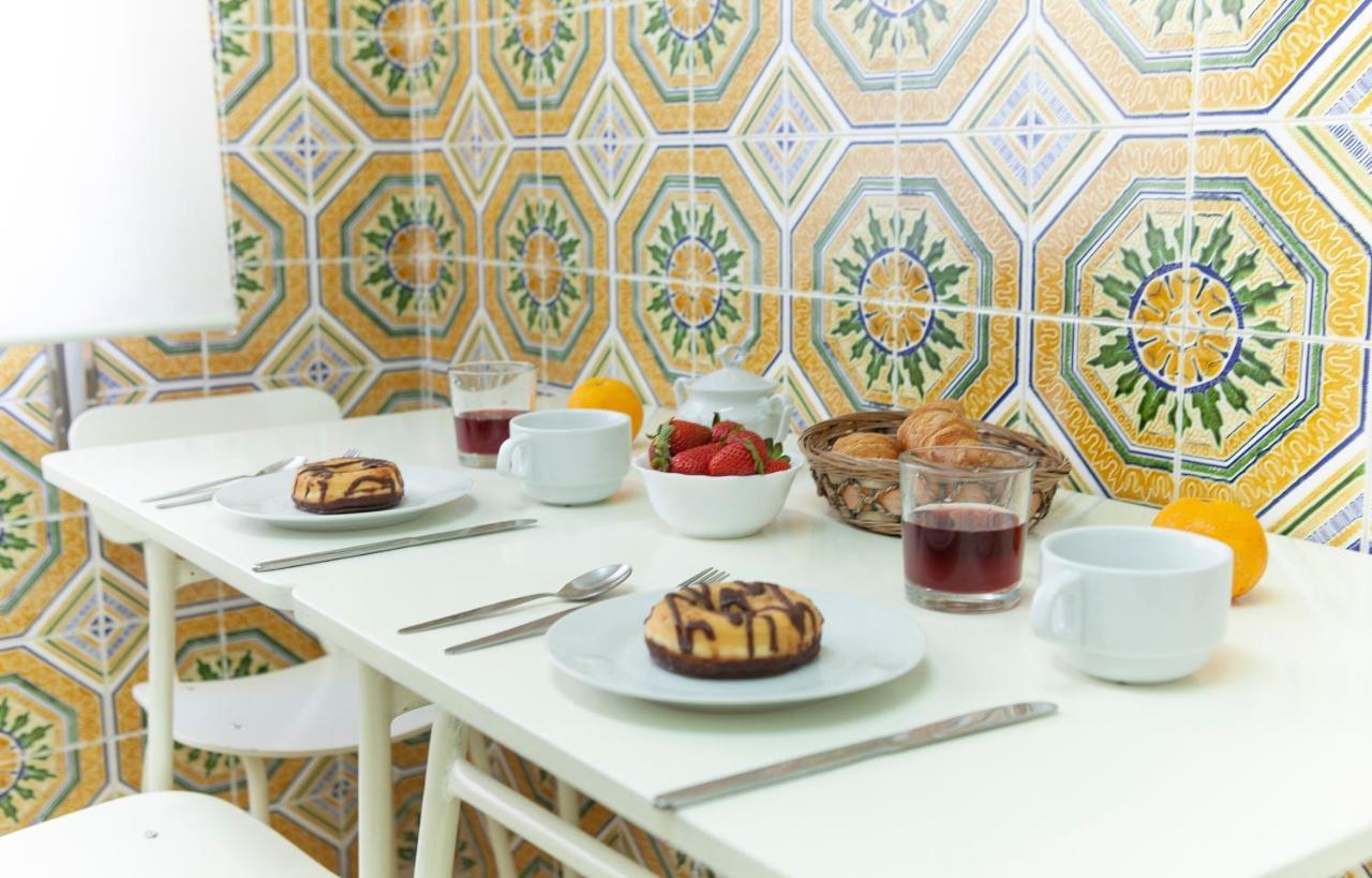 O - Sao Goncalo Central Guesthouse Lagos Dış mekan fotoğraf