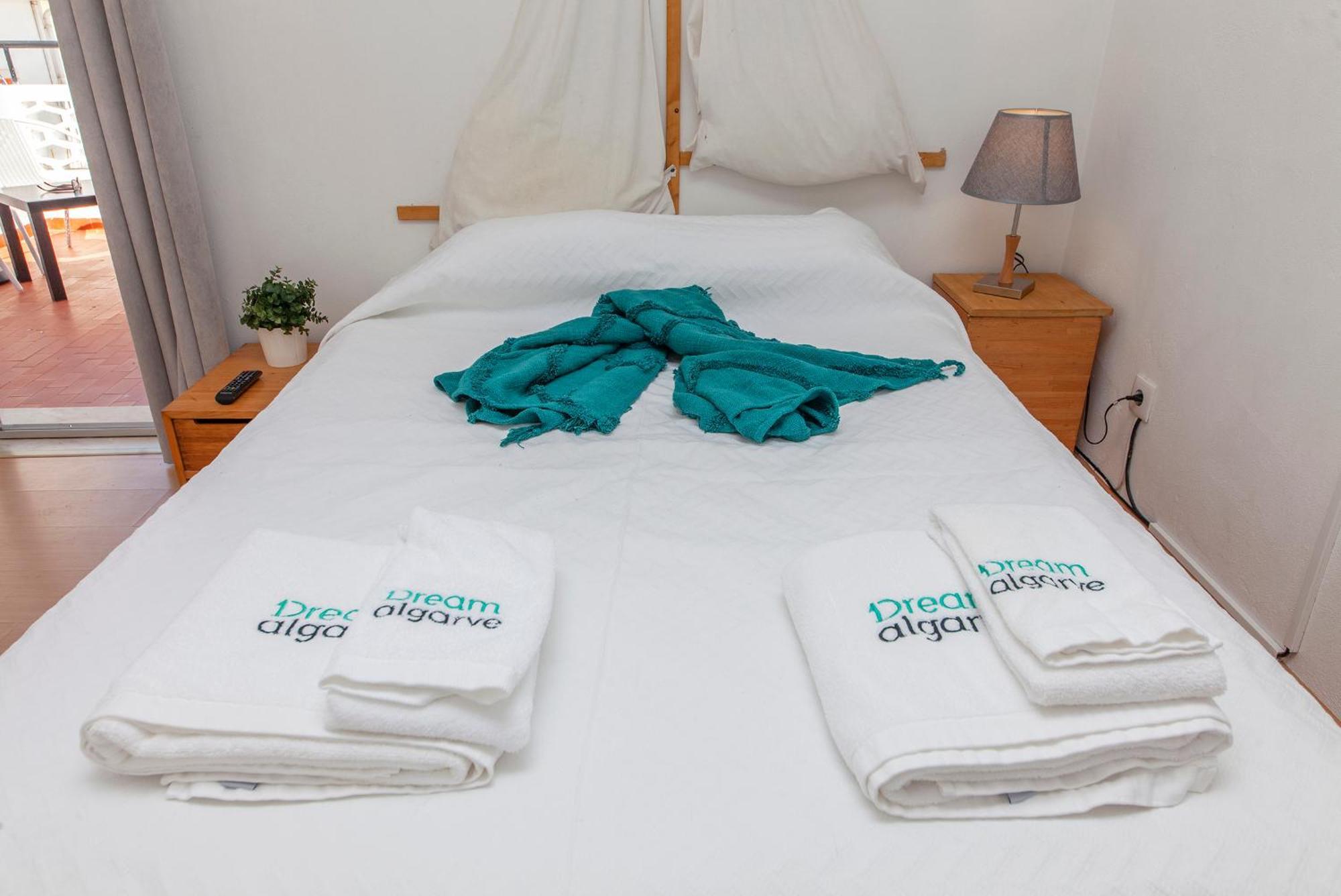 O - Sao Goncalo Central Guesthouse Lagos Oda fotoğraf